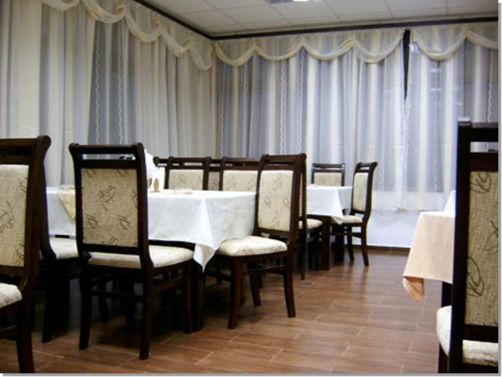 Family Hotel Iskar Govedartsi Zimmer foto